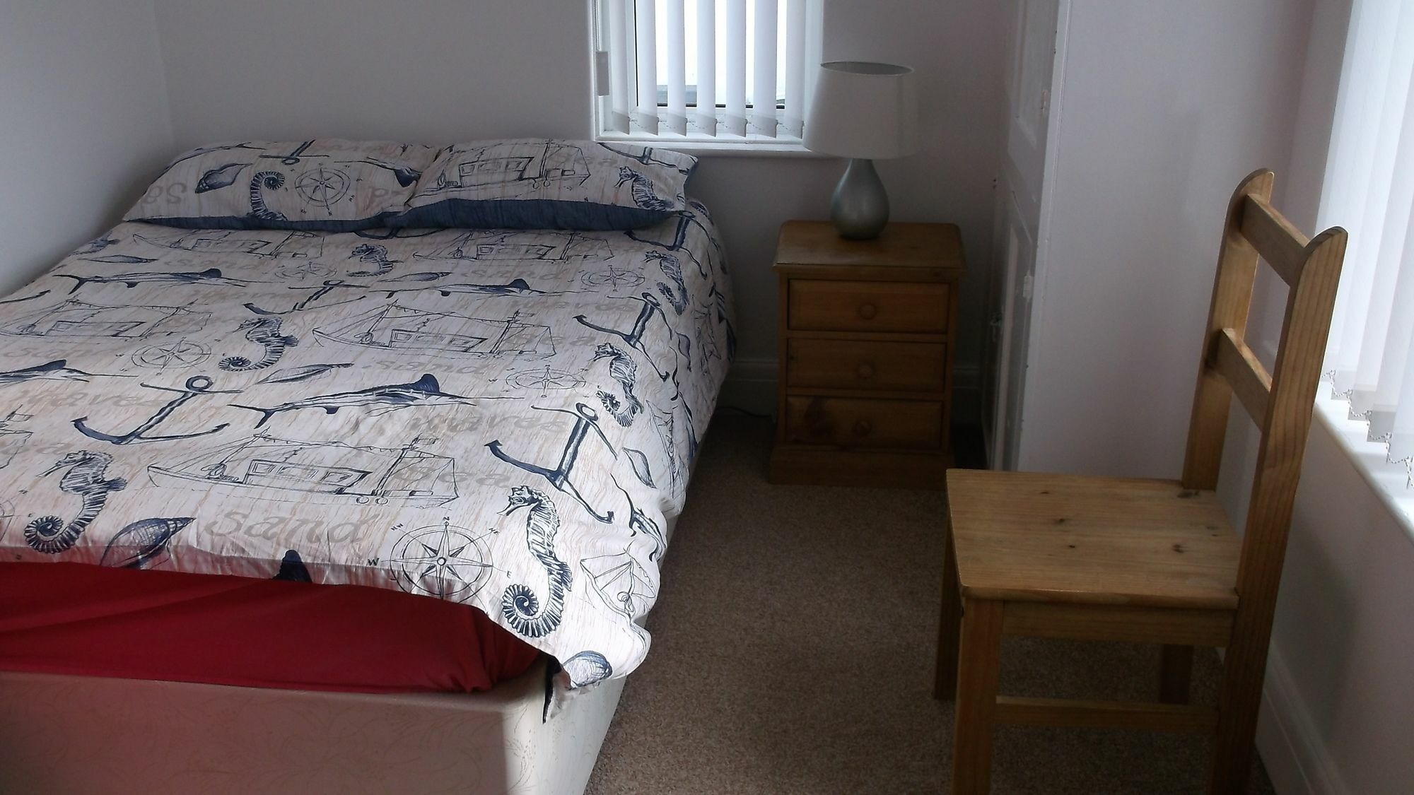 Barbie House ,Opposite The Beach & Paignton Pier , 2 Bedroom Apartment With Private Car Space & Garden , Free Access Next Door To The Stunning Ballet & Make Up School & A Beautiful Ladys Beauty Salon (Adults Only) Exterior photo